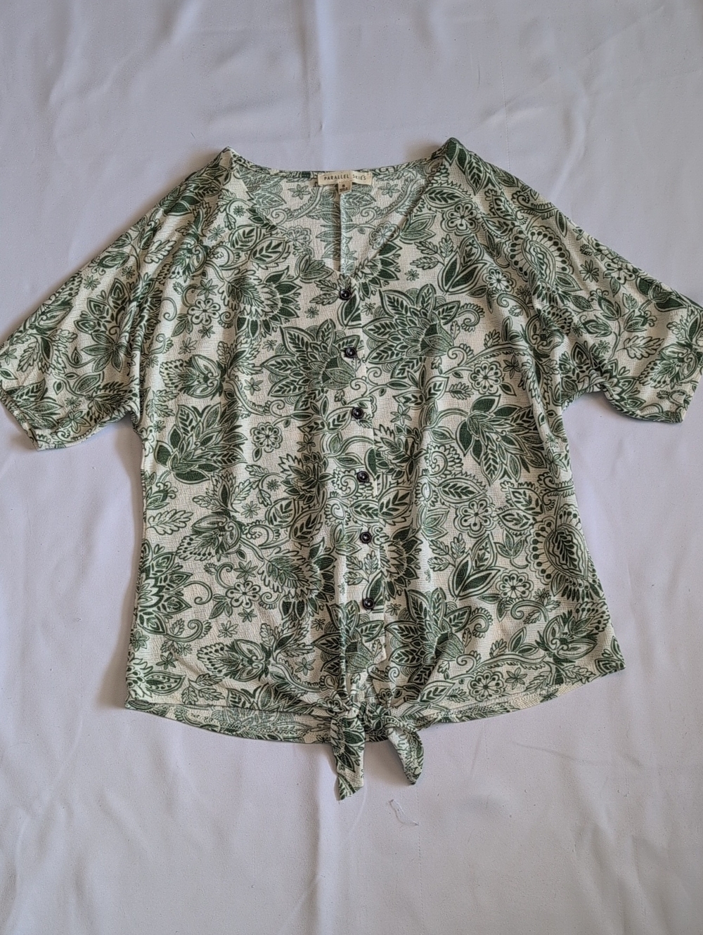 Tie-Front V-Neck Floral Button Blouse - Green